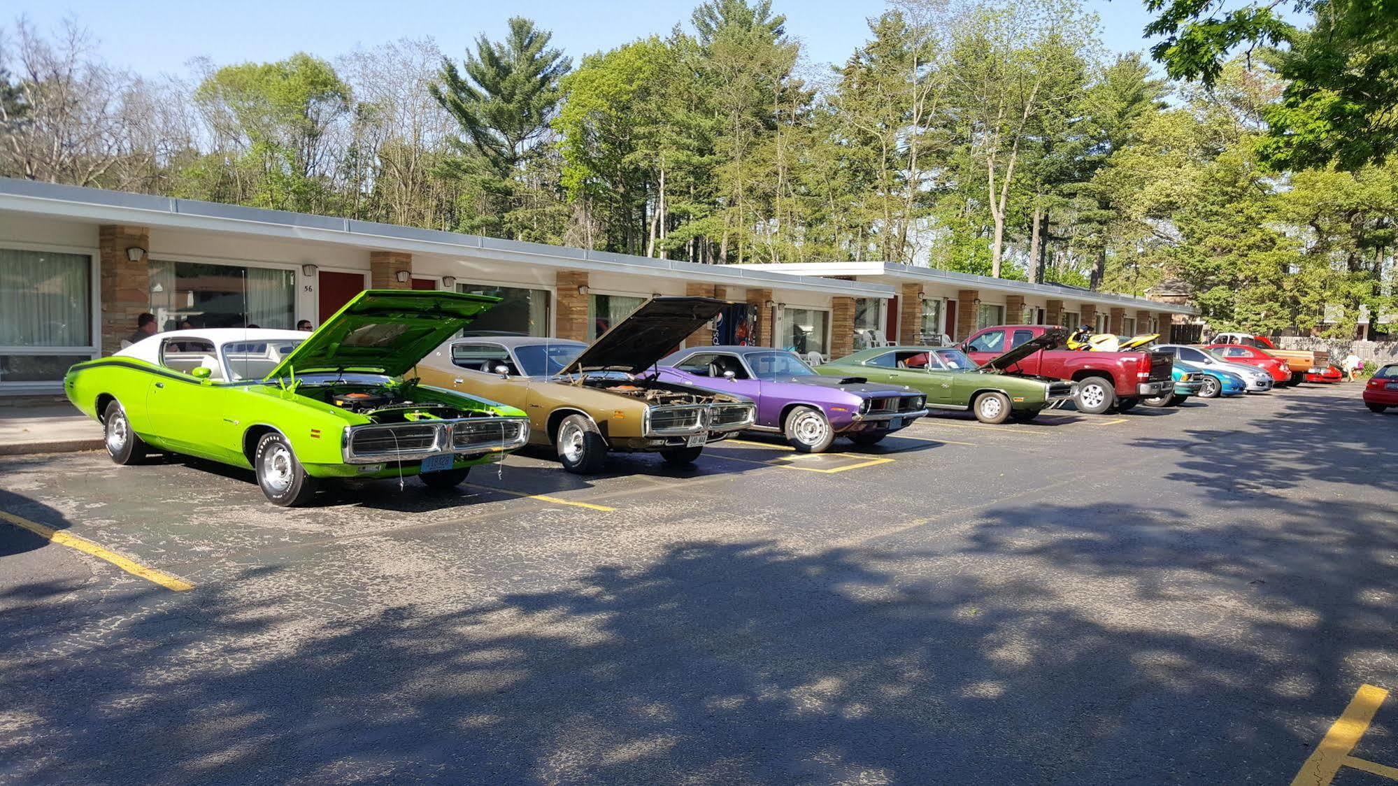 Indian Trail Motel Wisconsin Dells Exterior foto